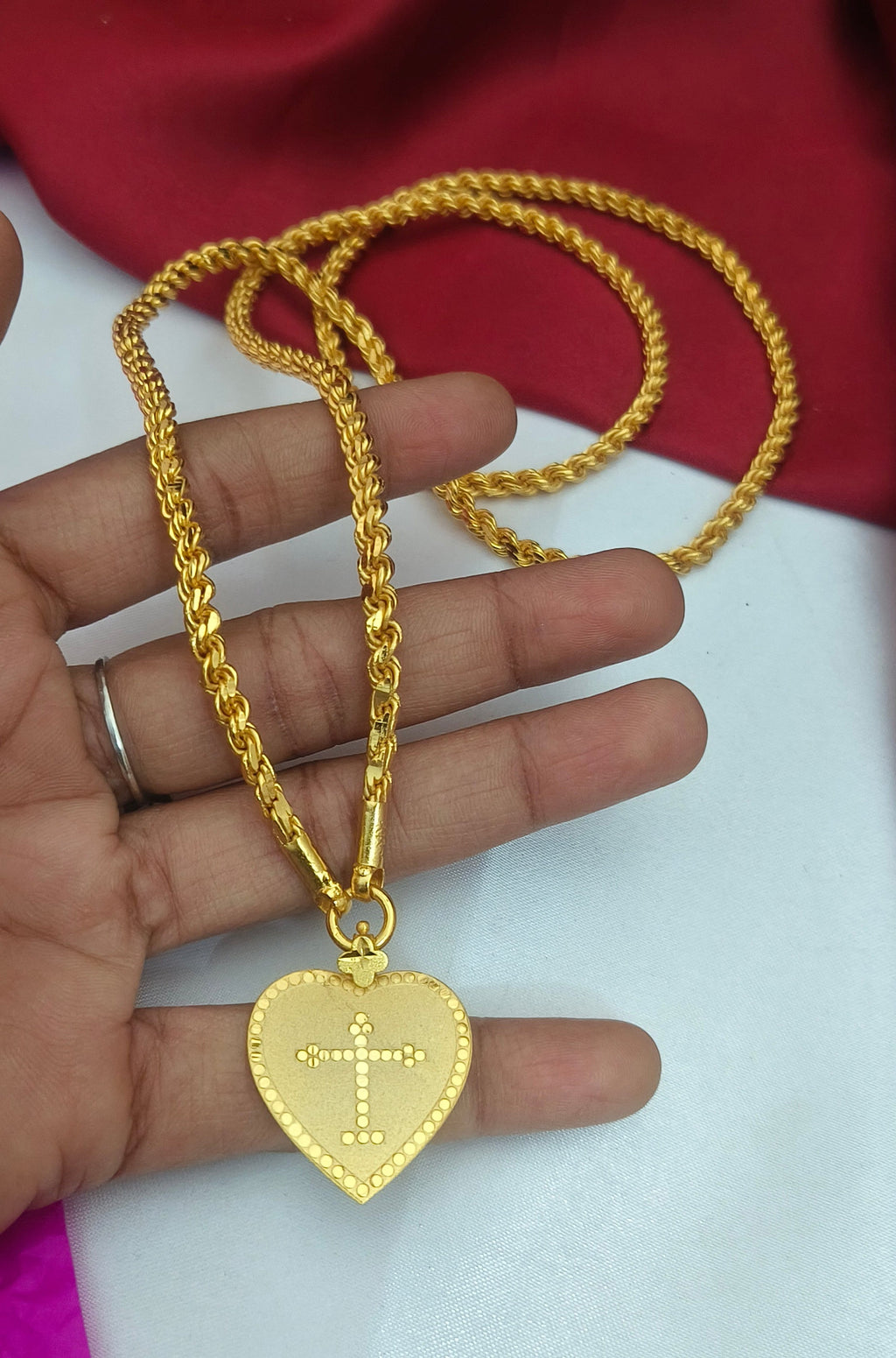 Heart pattern Cross doller chain - DL1006