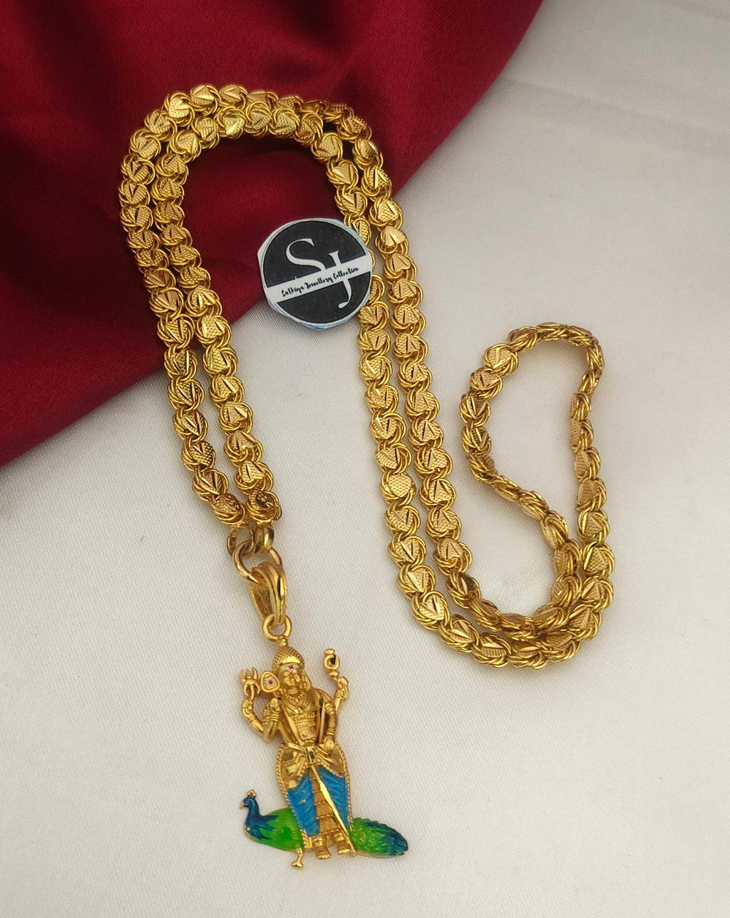 Lord Murugan Dollar Chain – Premium Gold-Finish Temple Jewellery-DL1002