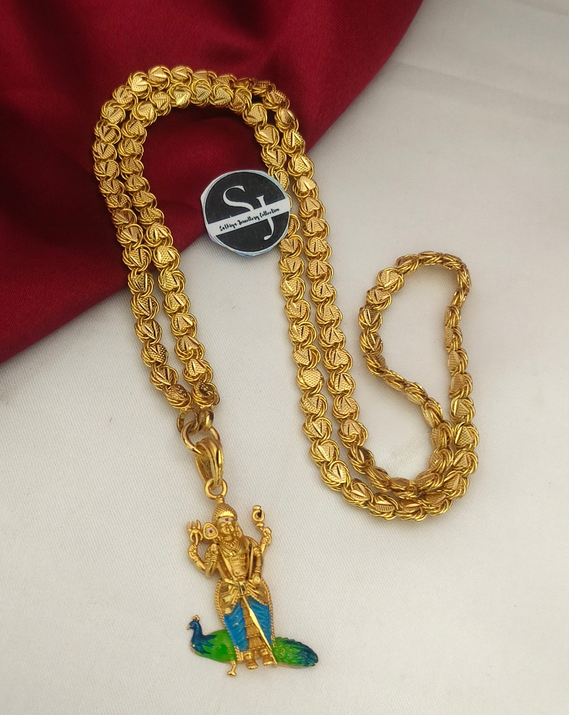 Lord Murugan Dollar Chain – Premium Gold-Finish Temple Jewellery-DL1002