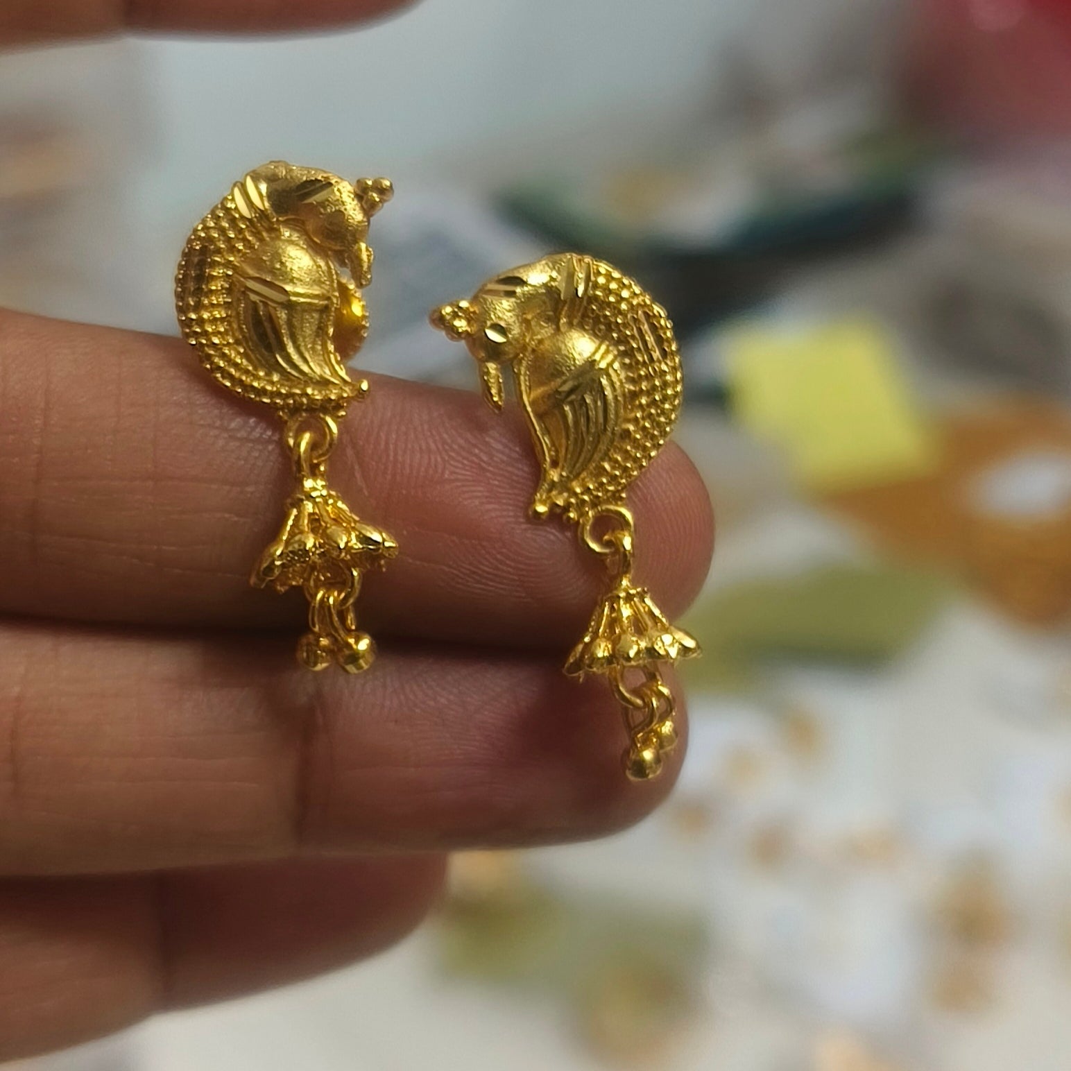 One gram forming polished Peacock earrings -E1015