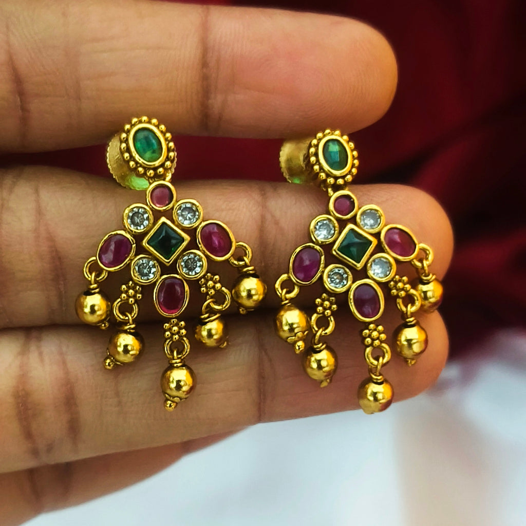 Kemp Stone Leaf Drop Necklace Set – Antique Gold Finish-NM1002